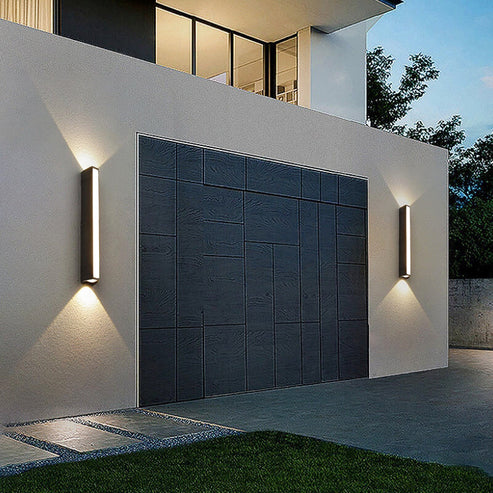 Outdoor Up and Down Wall Light