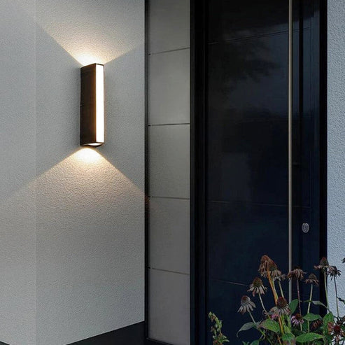 Outdoor Up and Down Wall Light