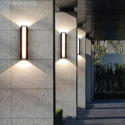 Outdoor Up and Down Wall Light