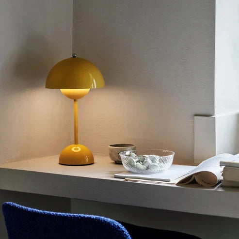 Mushroom Table Lamp with Touch Dimming