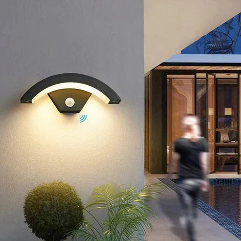 black outdoor wall light
