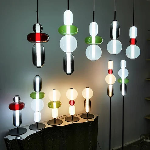 capsule-globe-hanging-lamp
