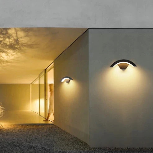 curved LED wall light

