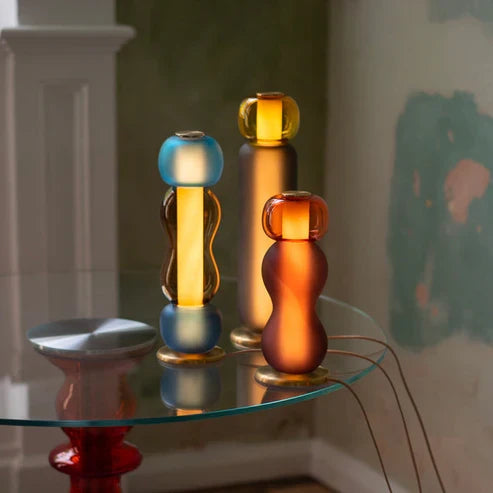 drift-glass-lamp-closeup
