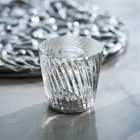 faceted-cylinder-lamp
