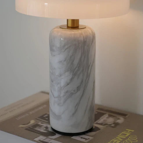 lunara-dressing-table-light
