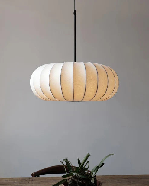 metal-silk-pendant-design
