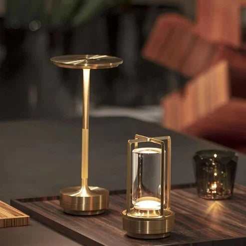 minimal table lamp
