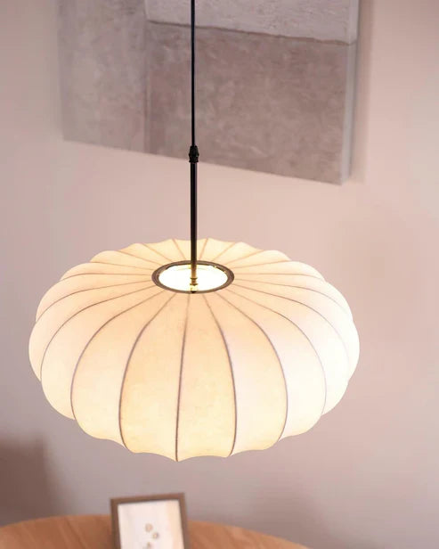 rounded-oval-hanging-lamp
