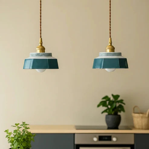shallow-ceramic-pendant-lamp
