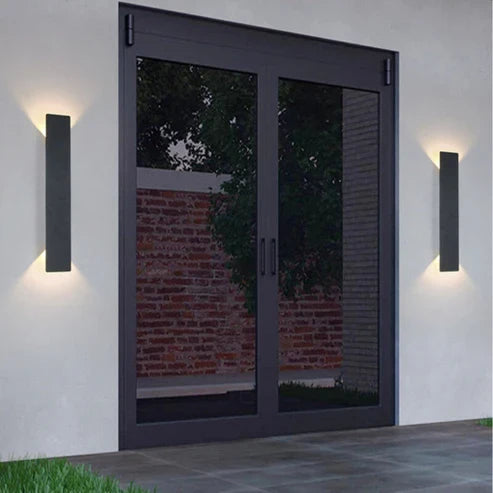 slim outdoor wall light
