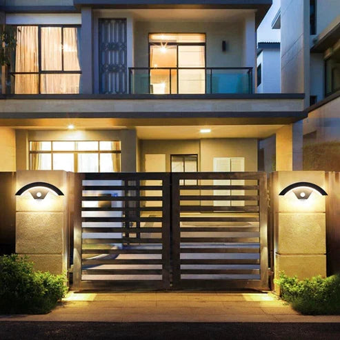 warm light outdoor sconce
